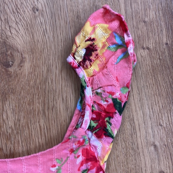 Zunie Floral Flutter Sleeve Dress 7 8 medium - Picture 3 of 6